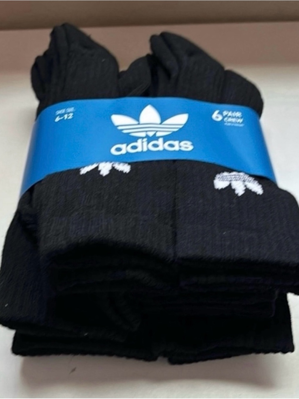 New Adidas Socks Men’s 6 Pair Black Crew Socks Casual Athletic Activewear Socks - Picture 2 of 12